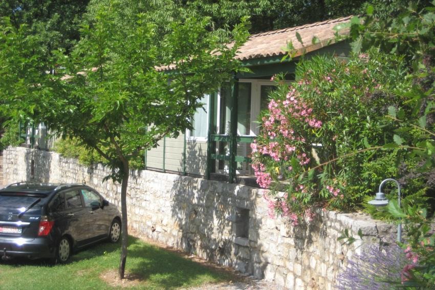 Camping Mas Du Sartre Saint Alban Auriolles Exterior foto